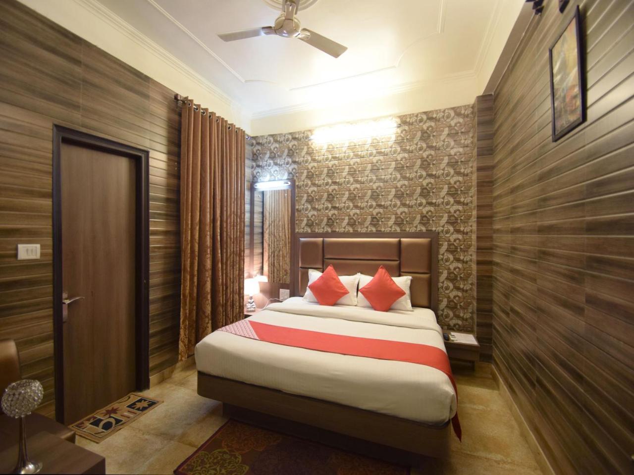 Oyo 5540 Etiler Hotel Katra  Bagian luar foto