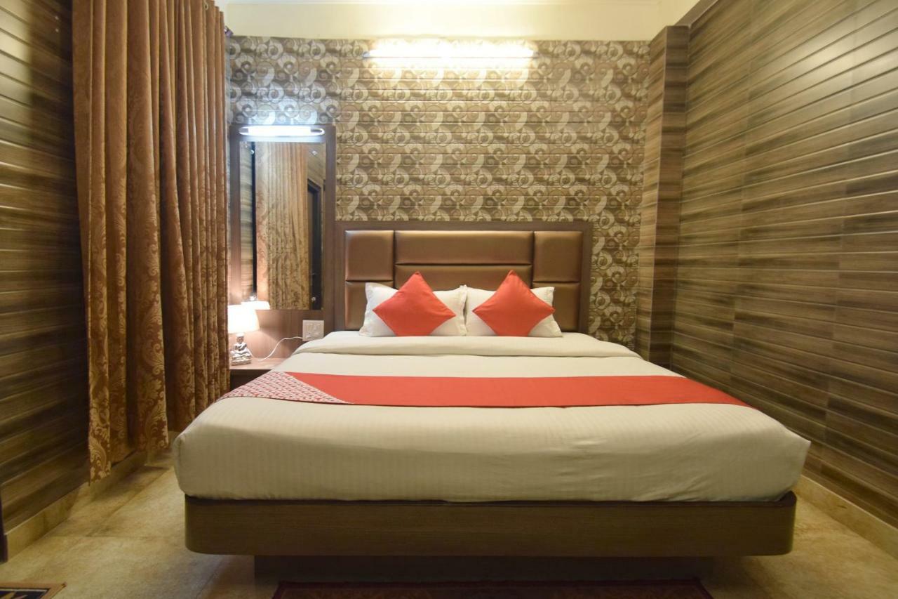 Oyo 5540 Etiler Hotel Katra  Bagian luar foto
