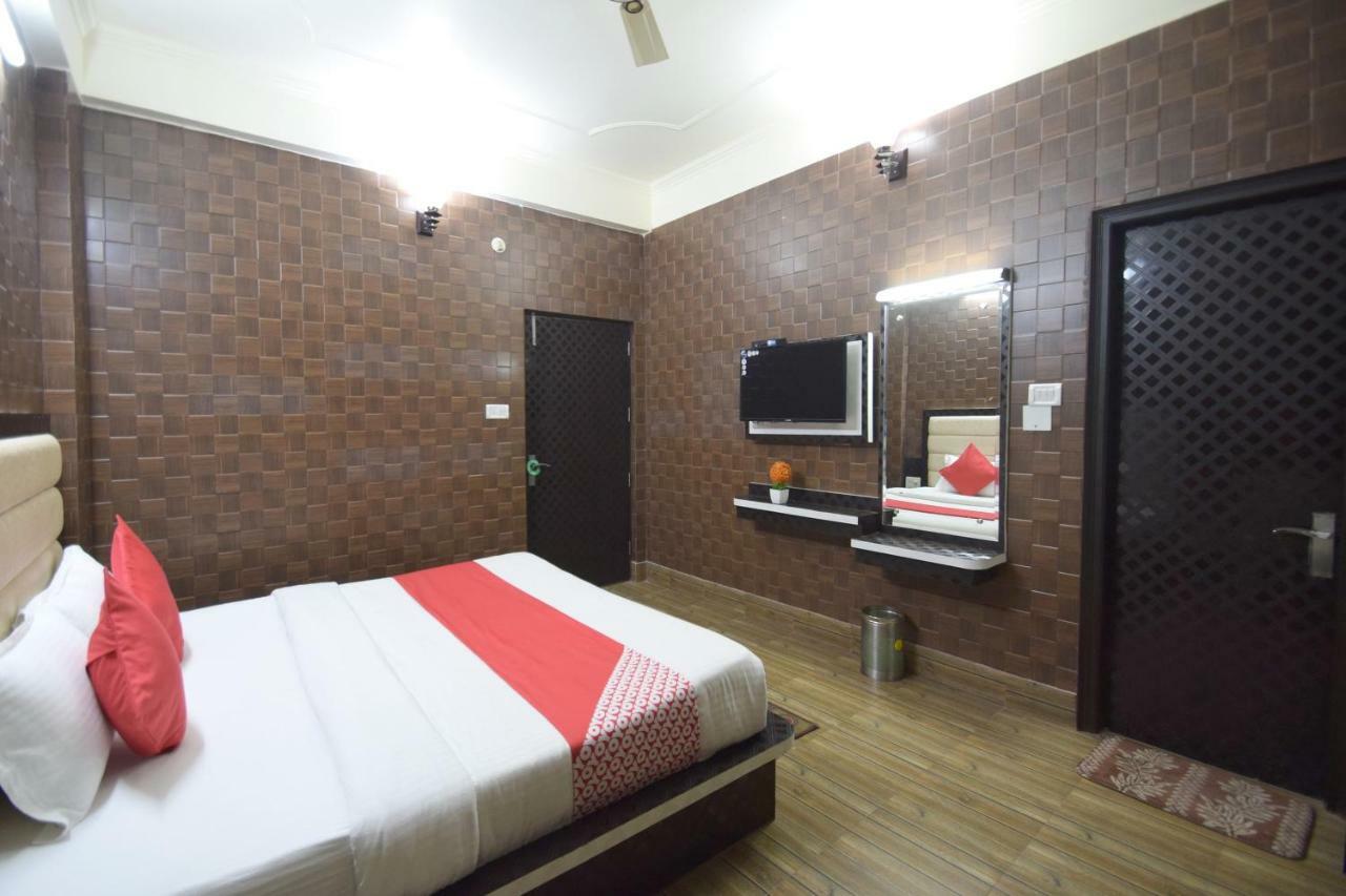 Oyo 5540 Etiler Hotel Katra  Bagian luar foto